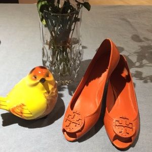 Tory Burch burnt orange size 7.5M shoe